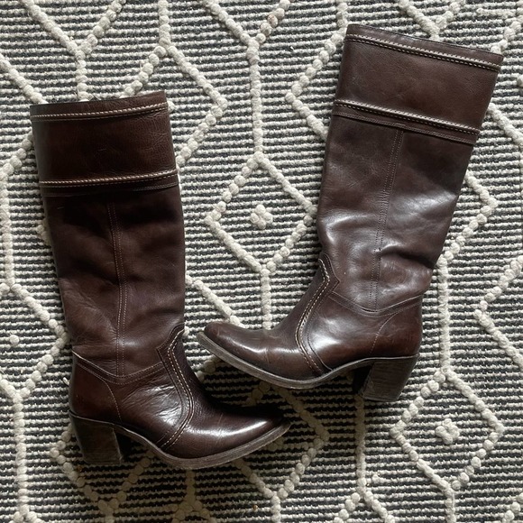 Frye Shoes - FRYE Women’s Jane Stitch Heeled Knee High Boots Size 8.5 / Style 77231